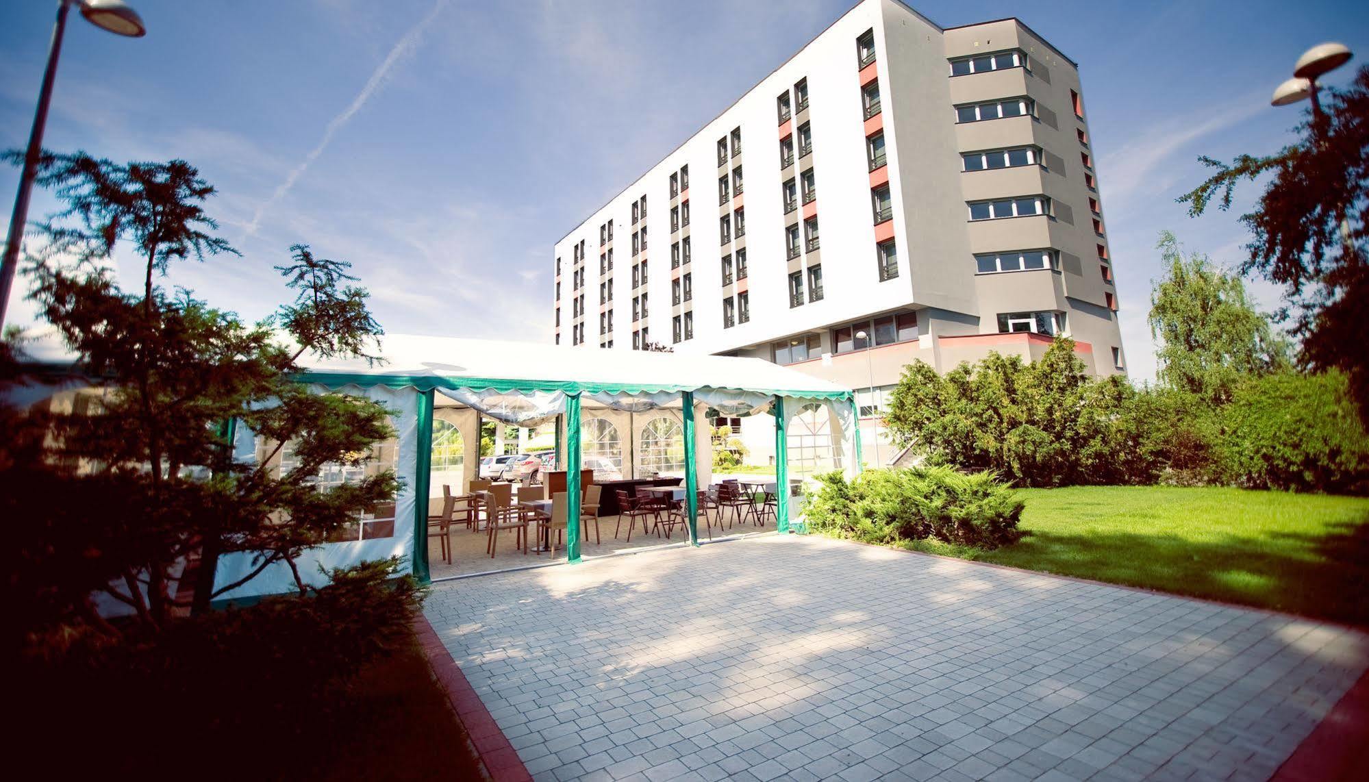 Hotel Slask Βρότσλαβ Εξωτερικό φωτογραφία